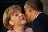 Troika e Merkel, dal G8, tentano l’ultima carta per ingabbiare la Grecia